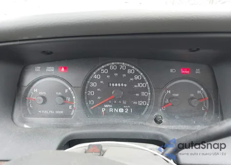 2003 Ford Crown Victoria Lx из США, поврежденный, VIN 2FAFP74W03X214852